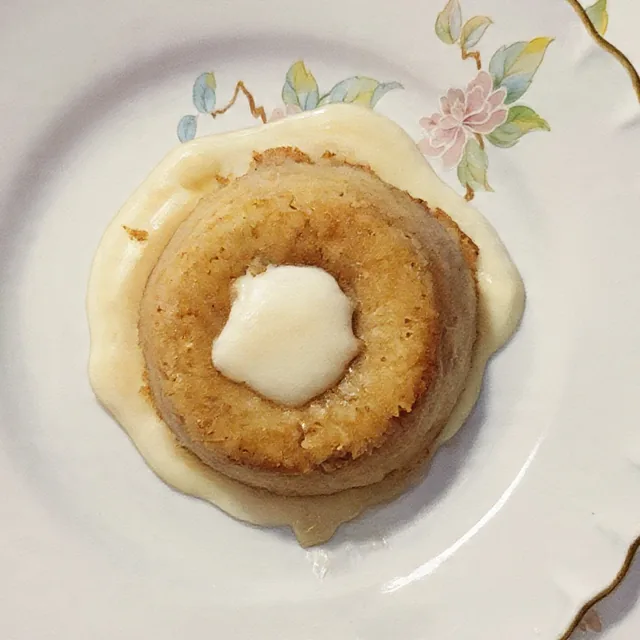 Sformato servito su crema